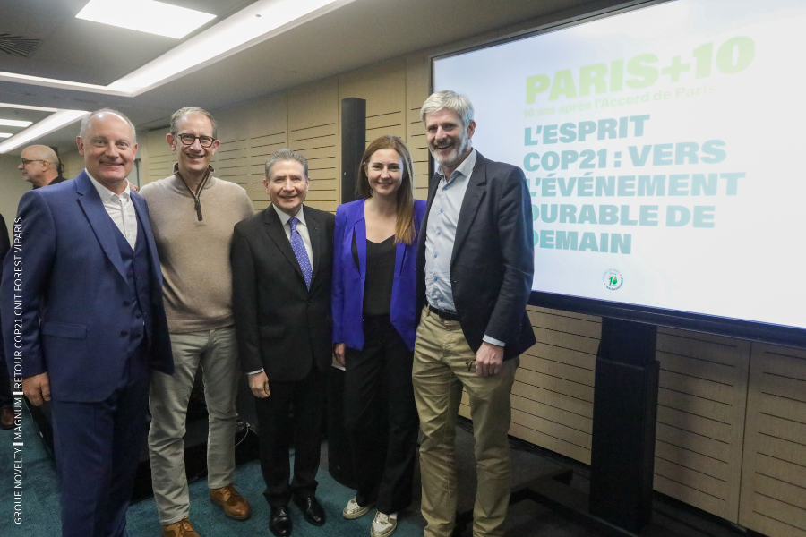 COP21 au CNIT Forest