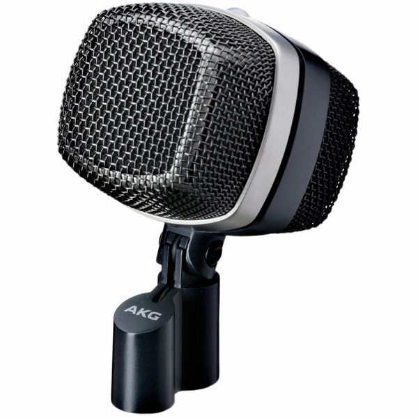 AKG d12